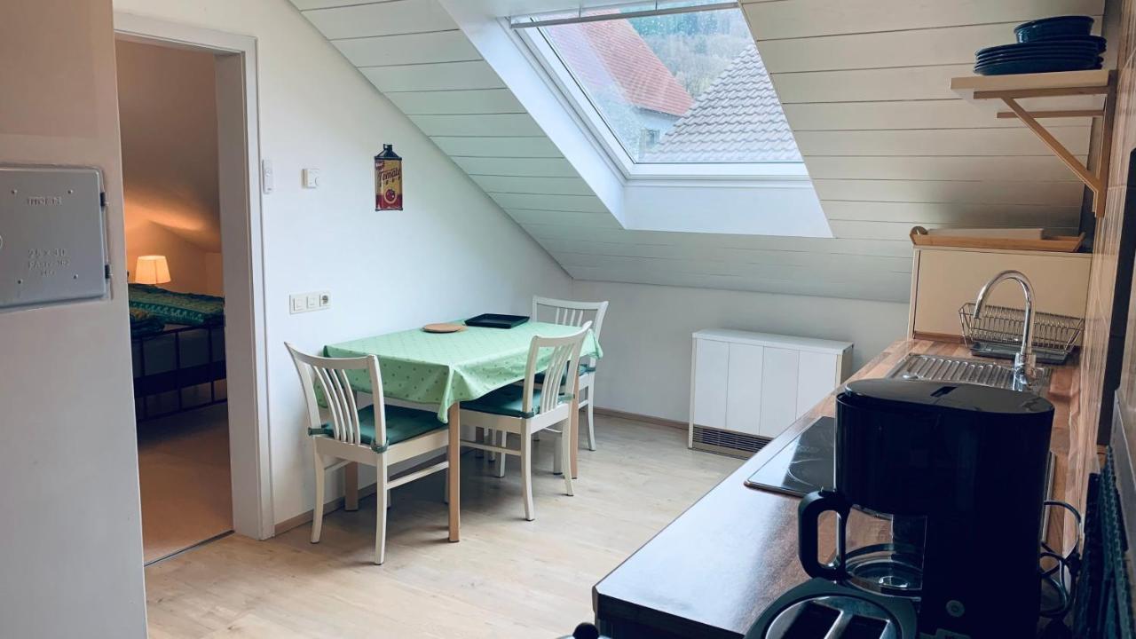 Haus Sonnenhang Фризенхайм Екстериор снимка